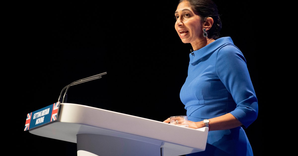 International Education Experts Urge UK to Maintain Education Policy; Cite Economic Gains